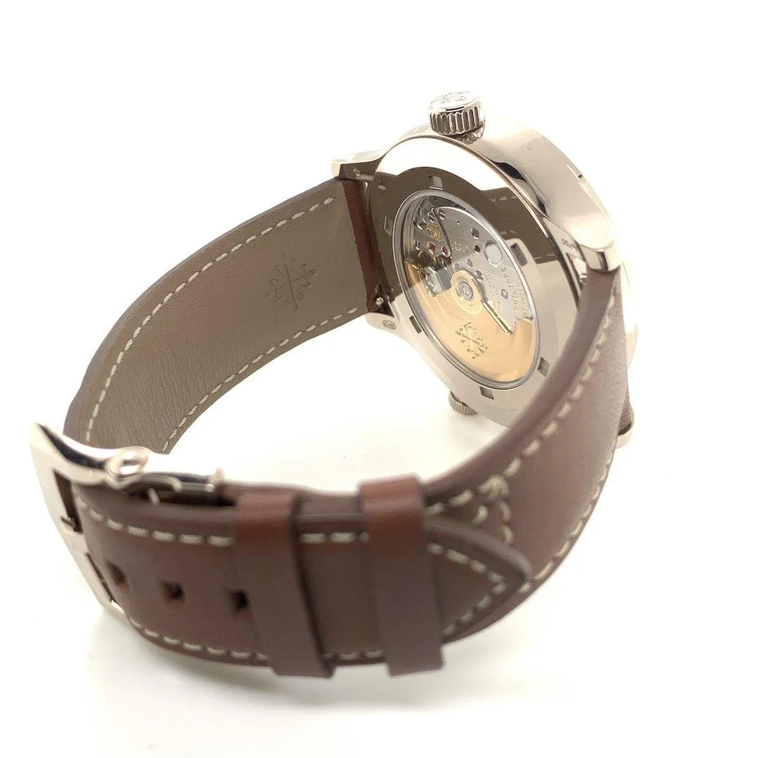 Patek Philippe, Pilot Travel Time, Ref. 5524G-001