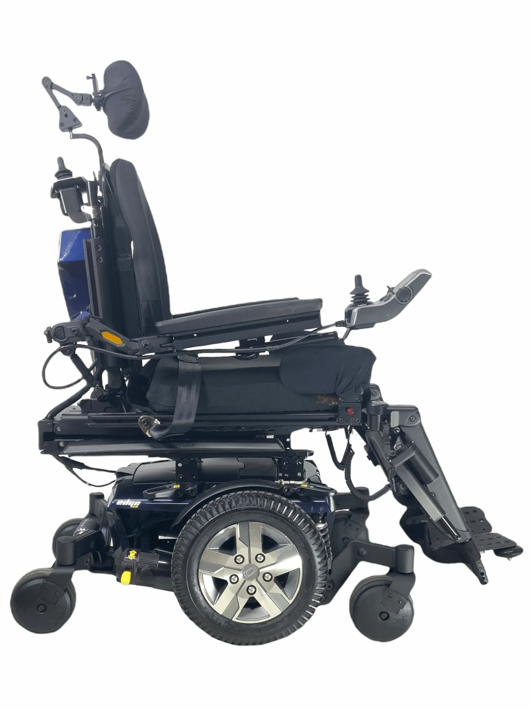 Pride Mobility Quantum Q6 Edge 2.0 iLevel Power Wheelchair | 16" x 18" Seat |  Seat Elevate, Tilt, Recline, Power Legs